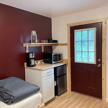 Talkeetna Wilderness Lodge & Cabin Rentals Sunshine Екстер'єр фото