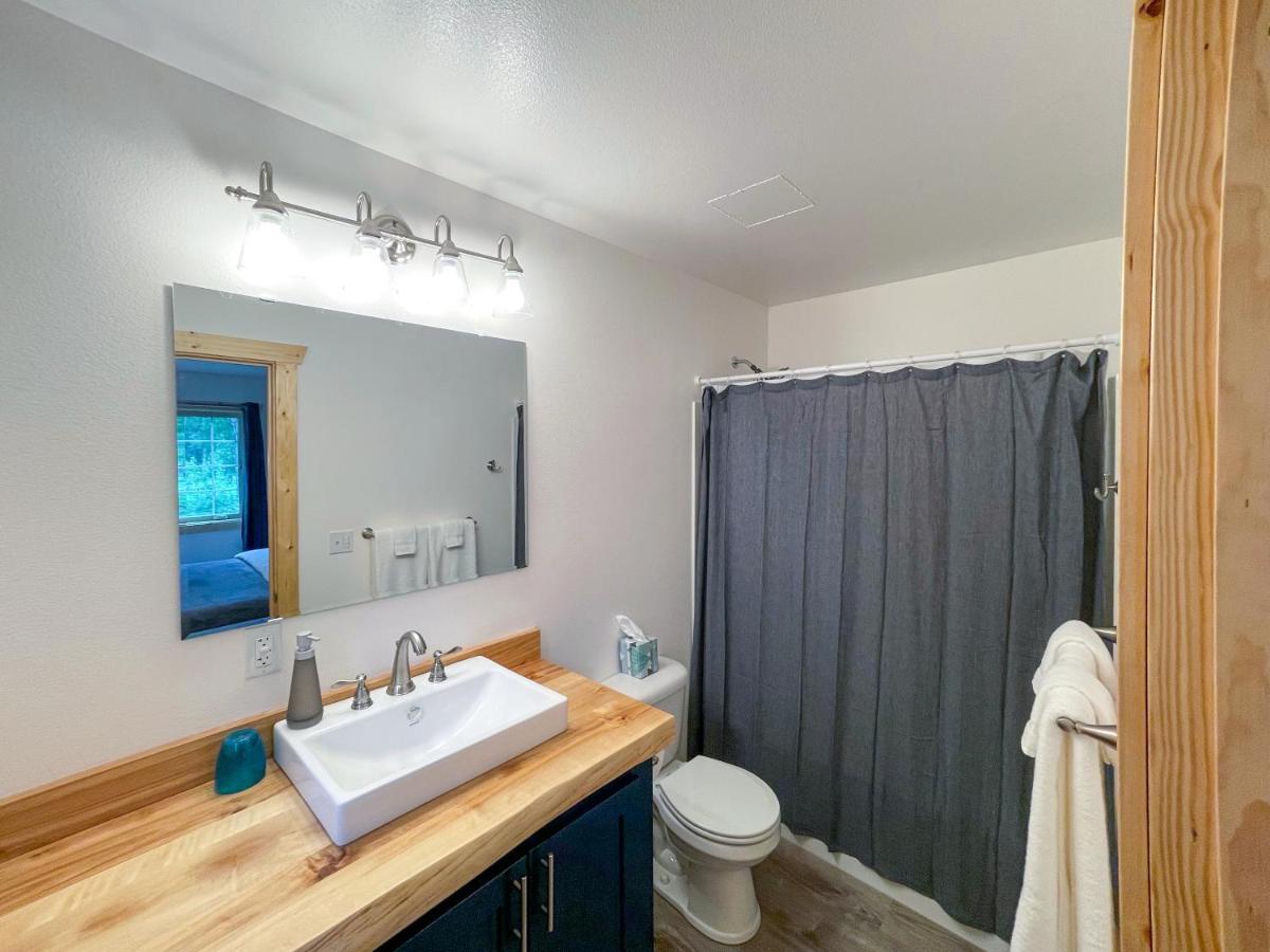 Talkeetna Wilderness Lodge & Cabin Rentals Sunshine Екстер'єр фото