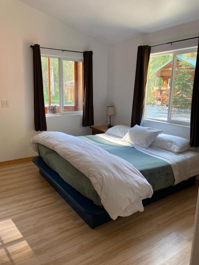 Talkeetna Wilderness Lodge & Cabin Rentals Sunshine Екстер'єр фото
