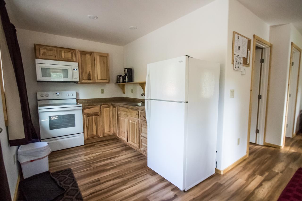 Talkeetna Wilderness Lodge & Cabin Rentals Sunshine Екстер'єр фото
